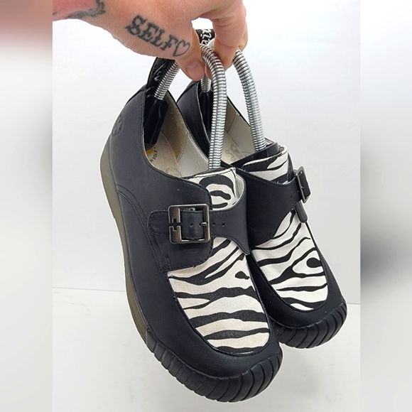 Dr. Martens Shoes - Dr. Martens | 12388 black leather zebra print loafer shoes  | WMS 6.5